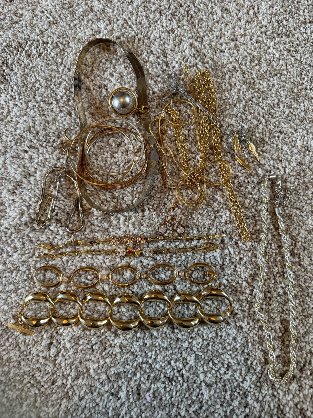 Gold Tone Mixed Women’s Jewelry Bundle Lot- Gold Bracelets, Earrings & Necklaces